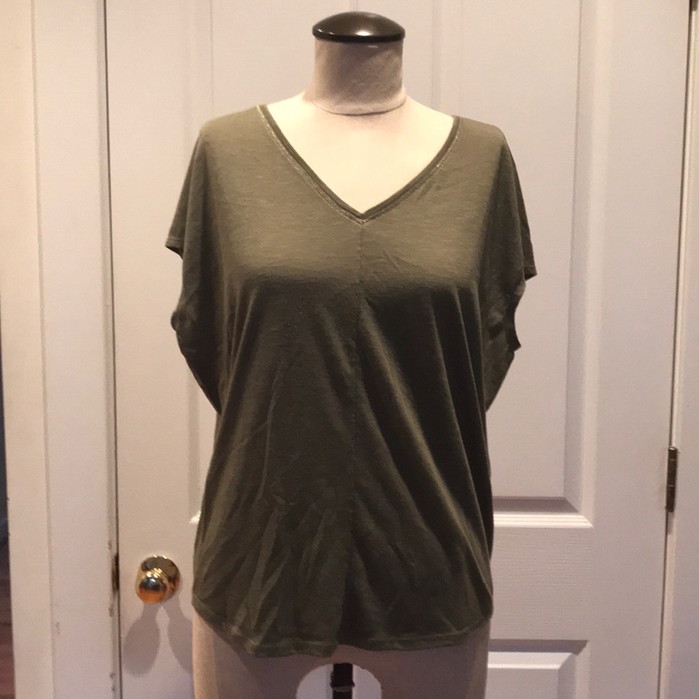 WHBM Jetsetter Tee